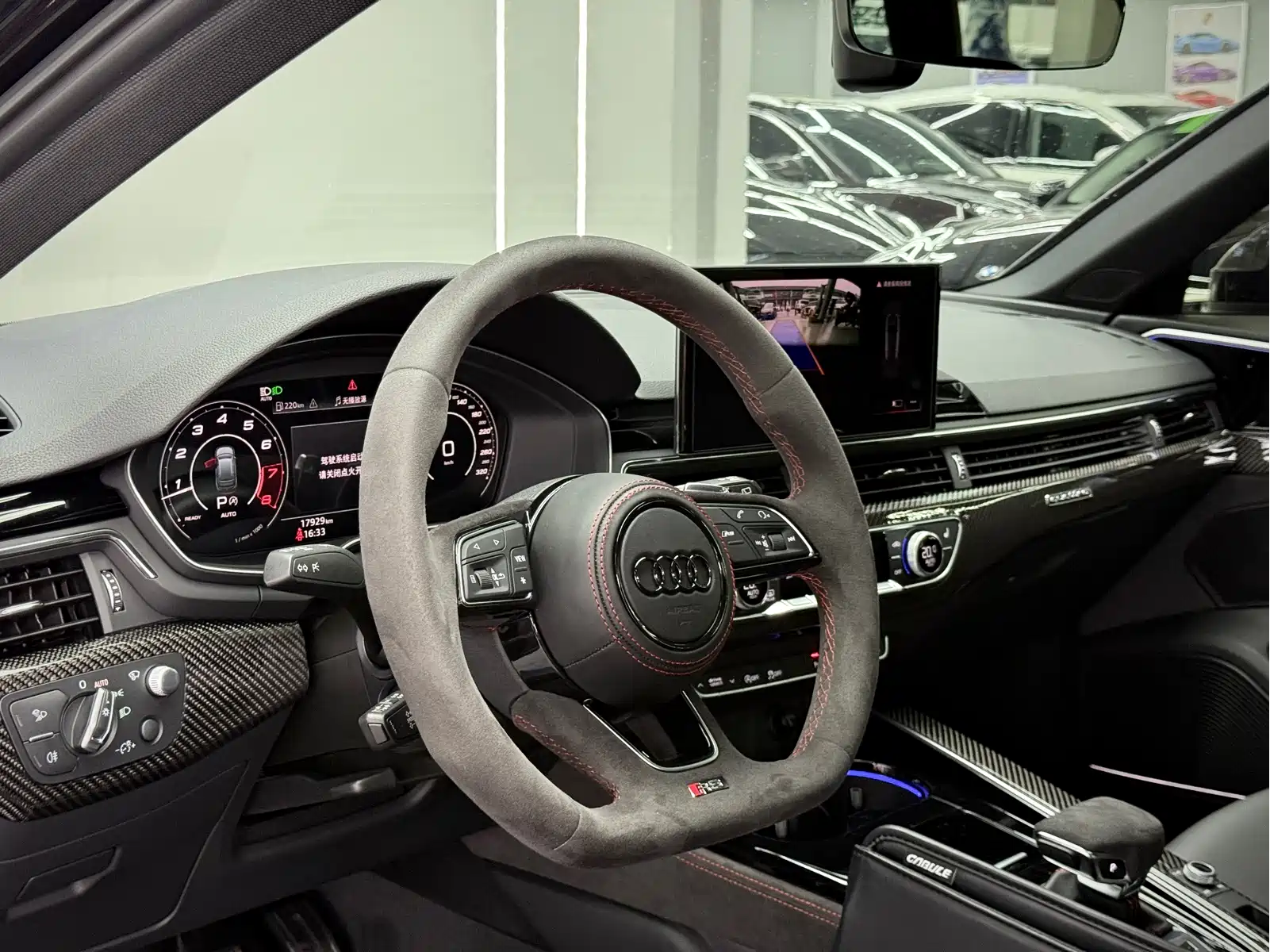 Audi RS 4 2024 RS4 Avant Ignition Edition — фото 9