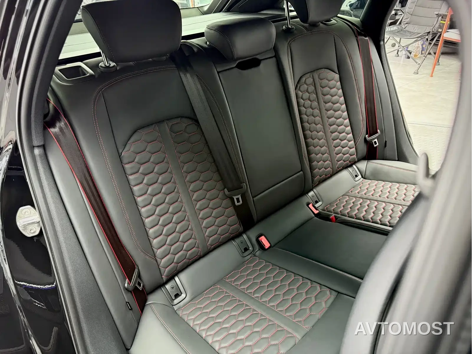 Audi RS 4 2024 RS4 Avant Ignition Edition — фото 15