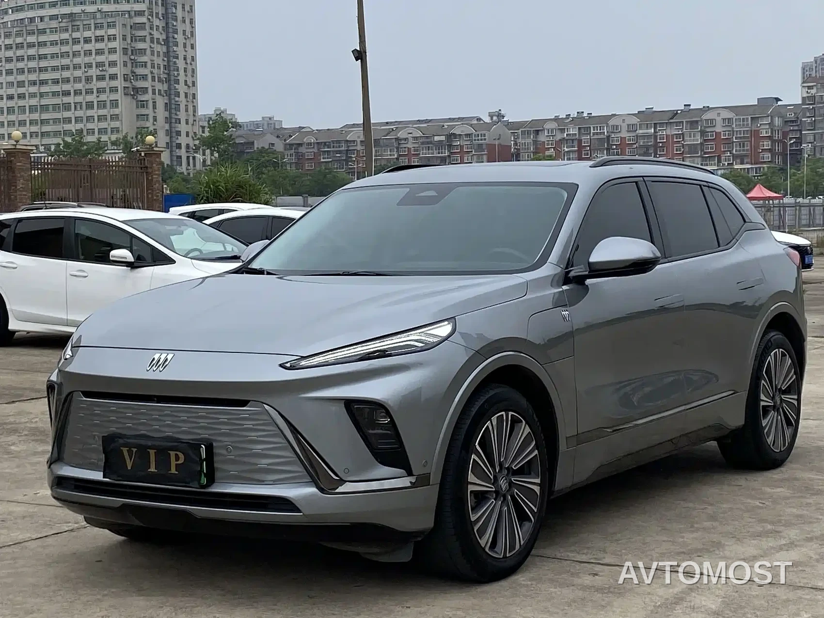 Buick E5 2023 Premium Standard Range Edition — фото 1