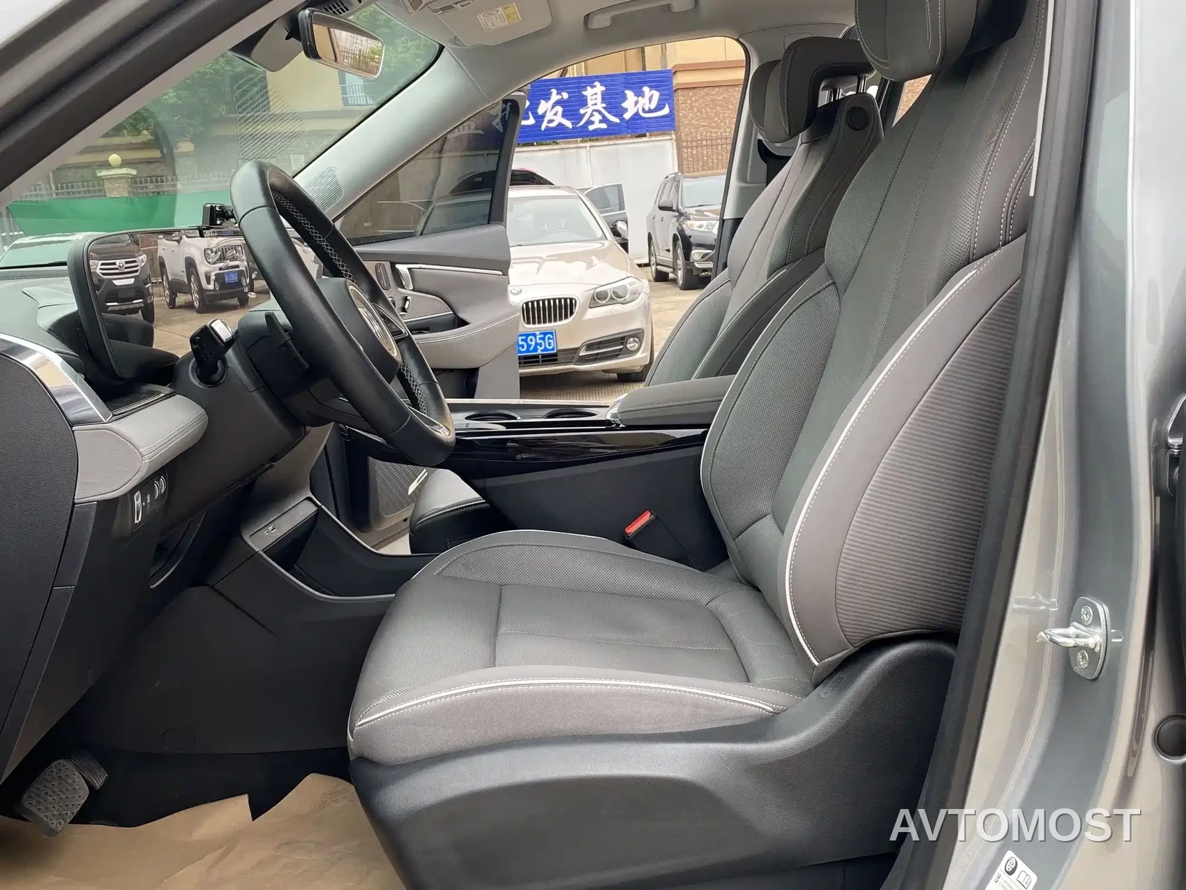 Buick E5 2023 Premium Standard Range Edition — фото 4