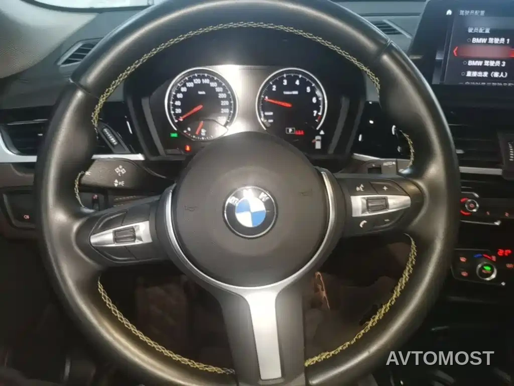 BMW X2 2023 sDrive25i M Sport Shadow Edition — фото 7