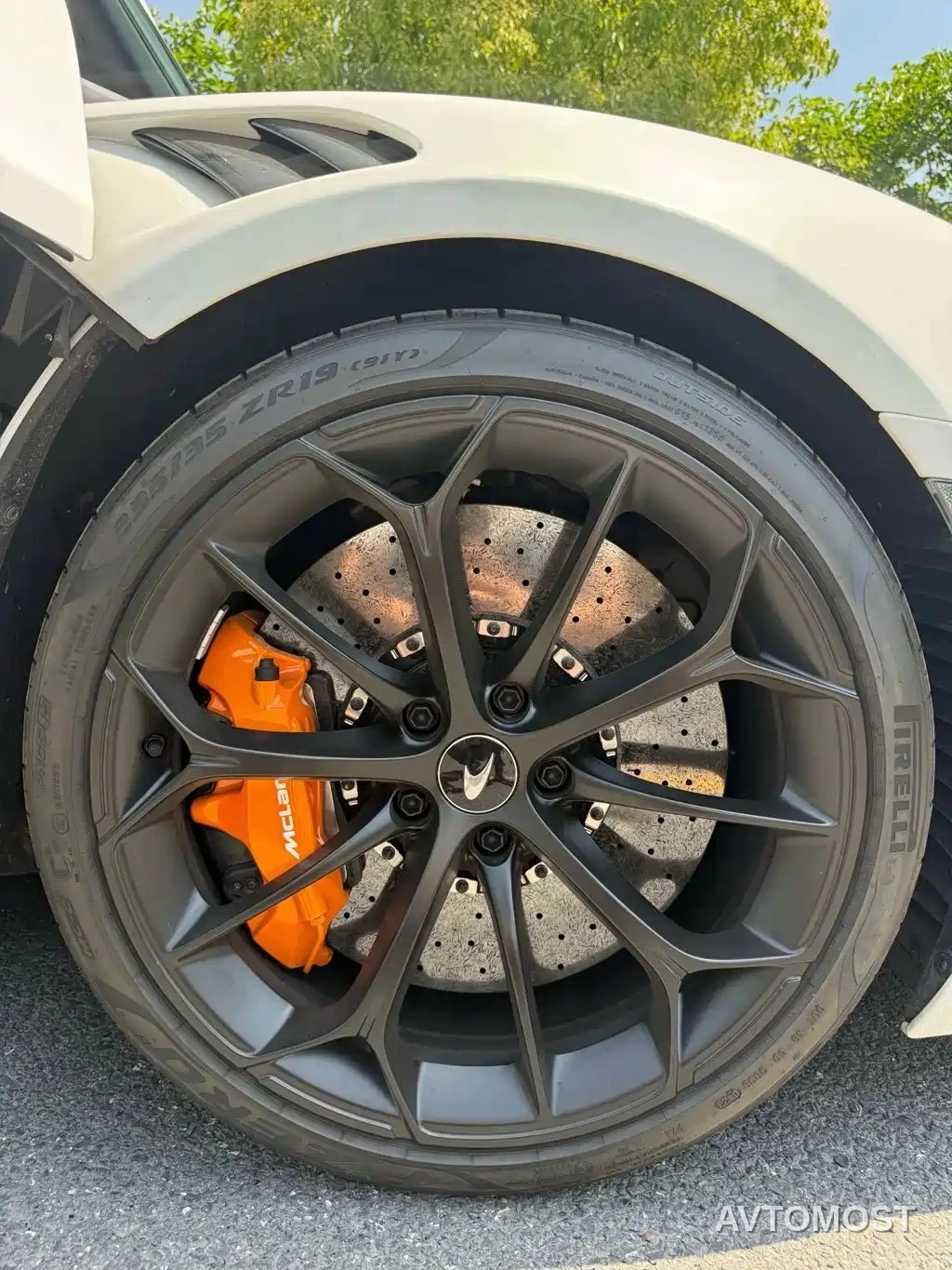 McLaren Artura 2023 3.0T Hybrid Standard — фото 5