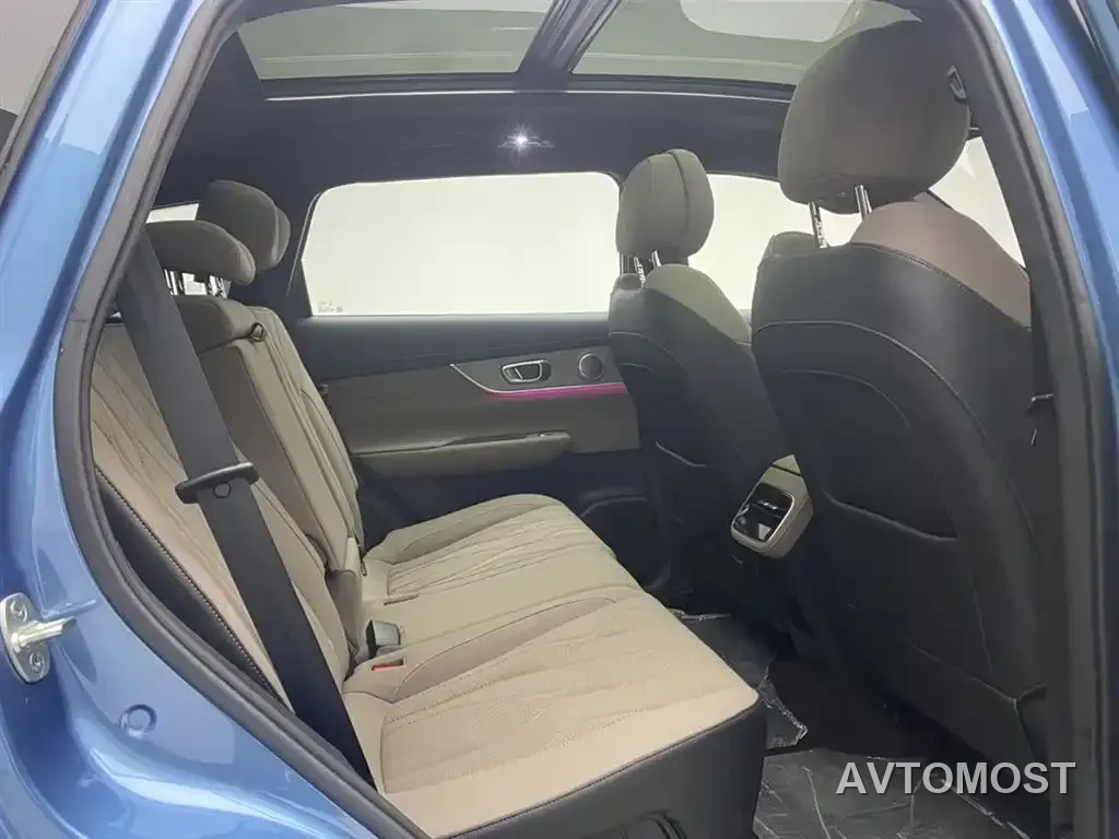Chery Tiggo 8 PLUS C-DM 2025 1.5T 116km Premium 5-Seater — фото 23