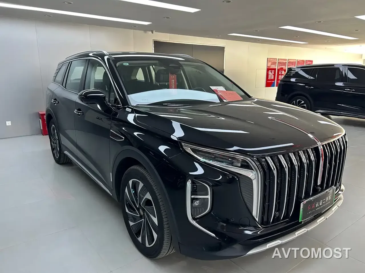 Hongqi HS7 PHEV 2024 2.0T PHEV 4WD Flagship Edition 6-seater — фото 2