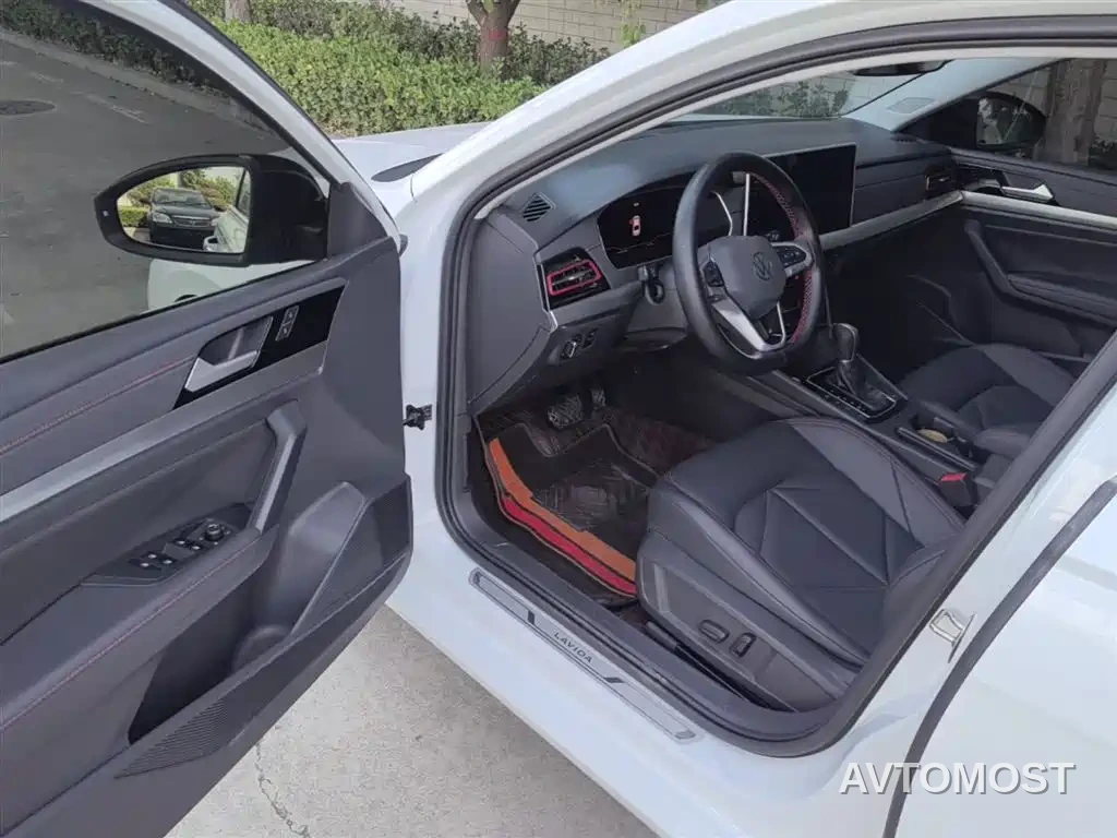 Volkswagen Lavida 2024 Model 300TSI DSG Starlight Leading Edition — фото 16