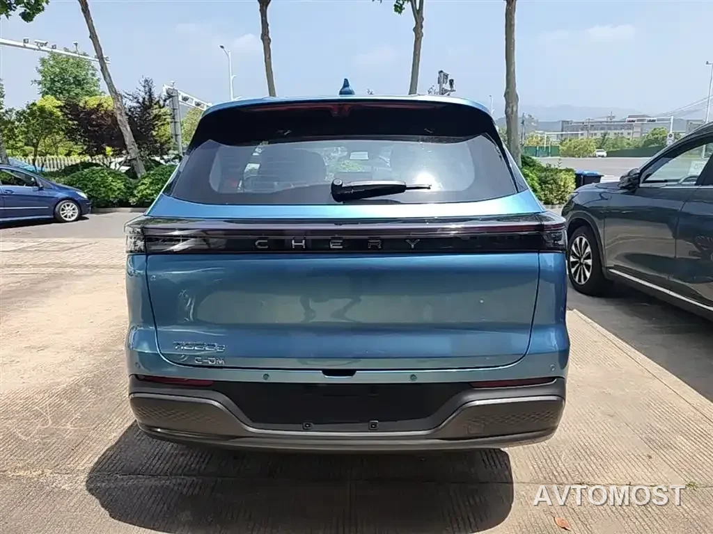 Chery Tiggo 8 PLUS C-DM 2025 1.5T 116km Premium 5-Seater — фото 6