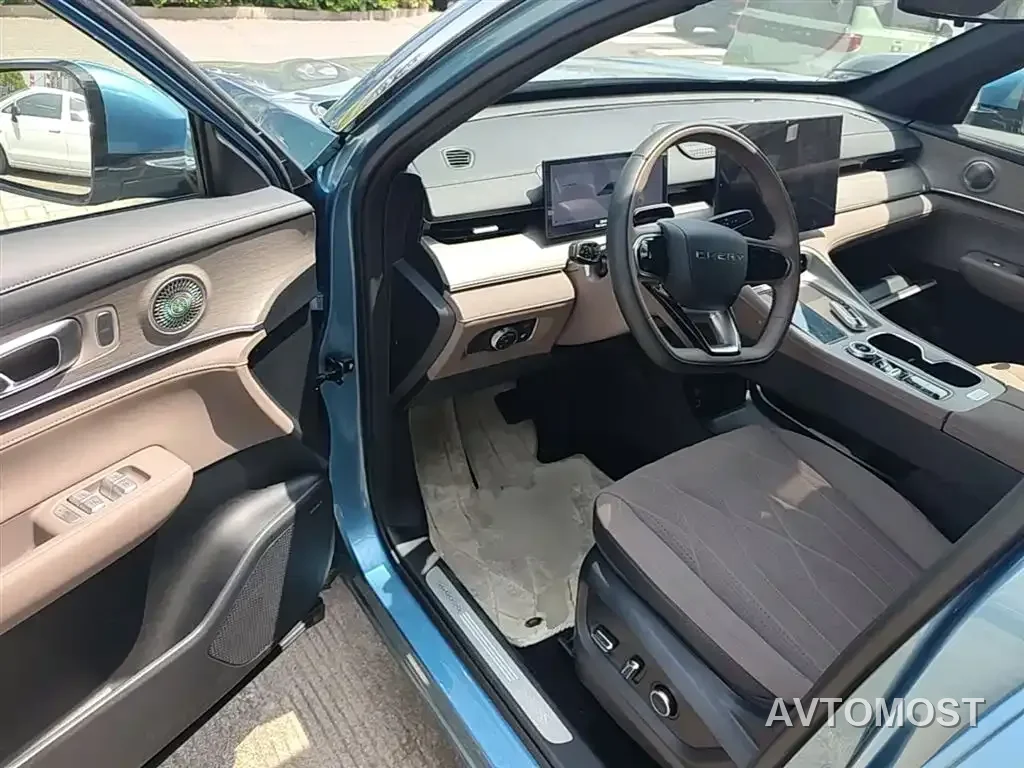 Chery Tiggo 8 PLUS C-DM 2025 1.5T 116km Premium 5-Seater — фото 15