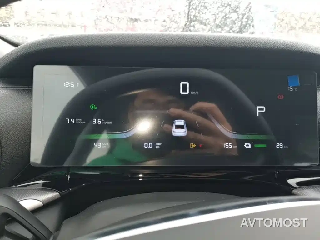 Geely Galaxy Stellar 6 2025 60km Voyager Edition — фото 11