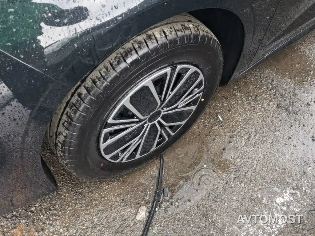 Geely Galaxy Stellar 6 2025 60km Voyager Edition — фото 20