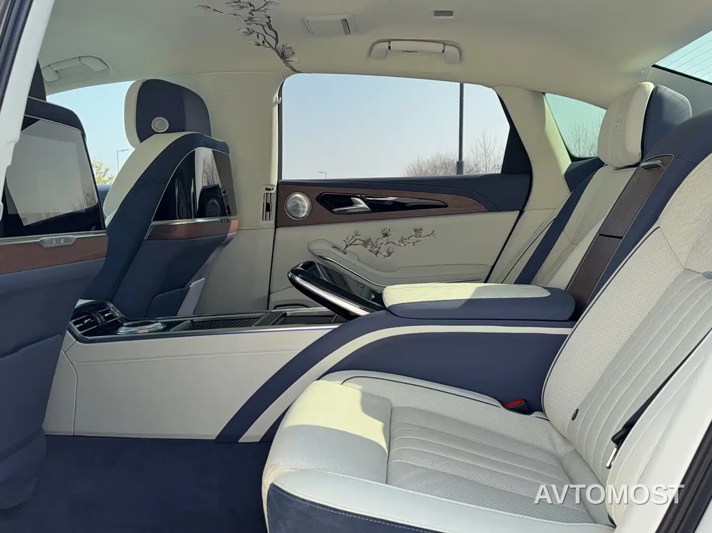 Hongqi H9 2022 3.0T H9+ Excellence Custom Edition — фото 17