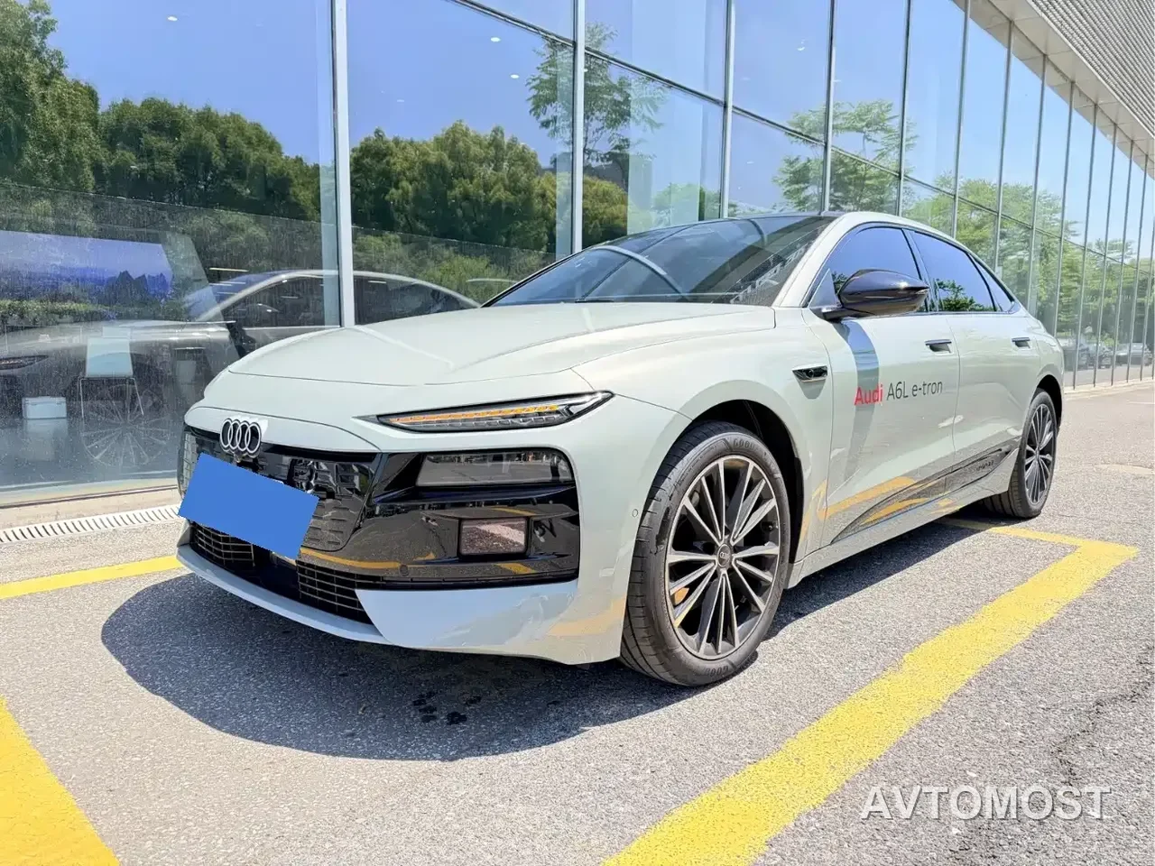 Audi A6L e-tron 2026 Model Pioneer Edition — фото 1