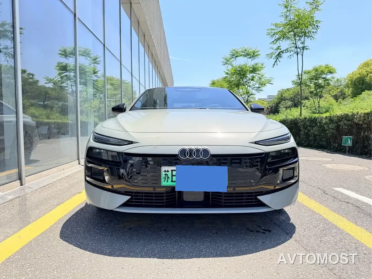 Audi A6L e-tron 2026 Model Pioneer Edition — фото 2