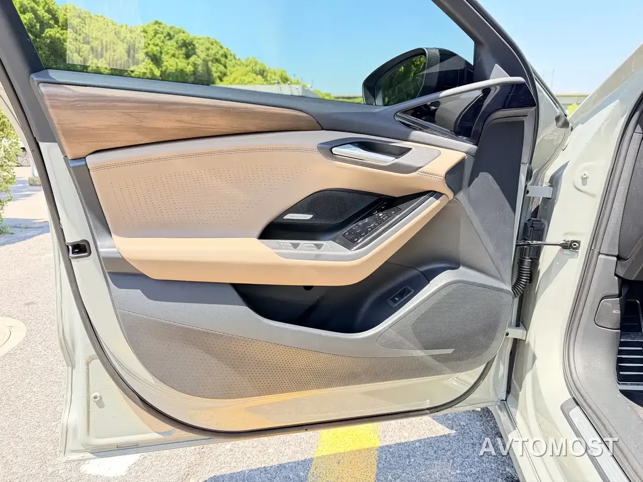 Audi A6L e-tron 2026 Model Pioneer Edition — фото 5