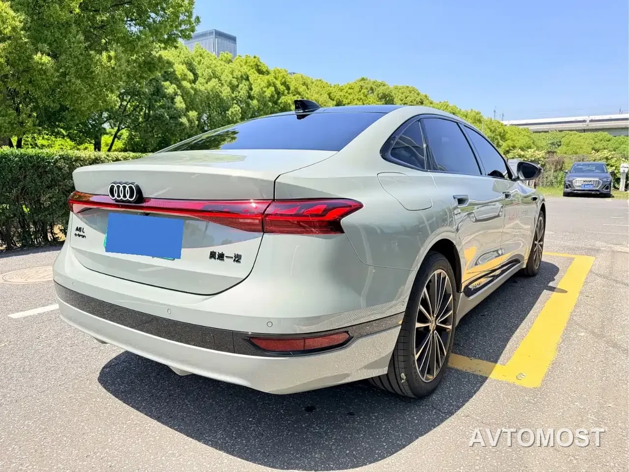 Audi A6L e-tron 2026 Model Pioneer Edition — фото 13