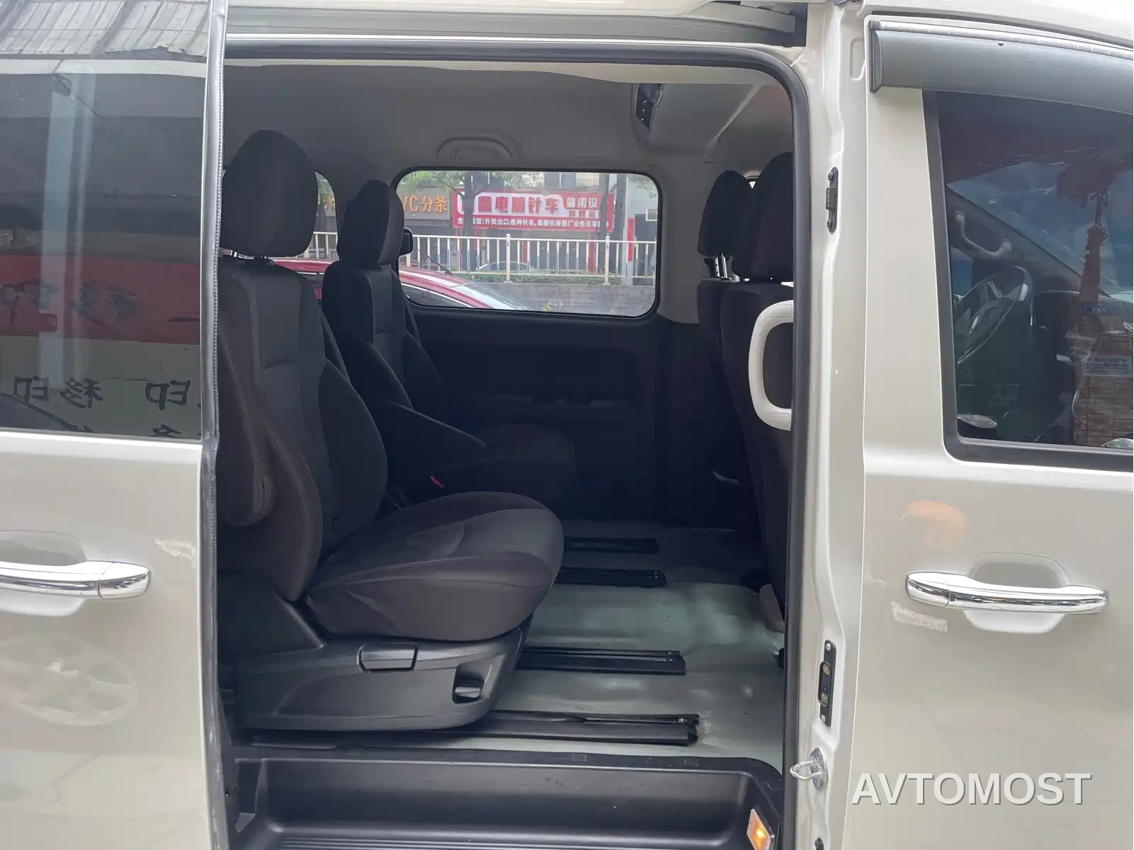 JAC Refine M4 2022 2.0CTI Diesel Manual Stylish — фото 4