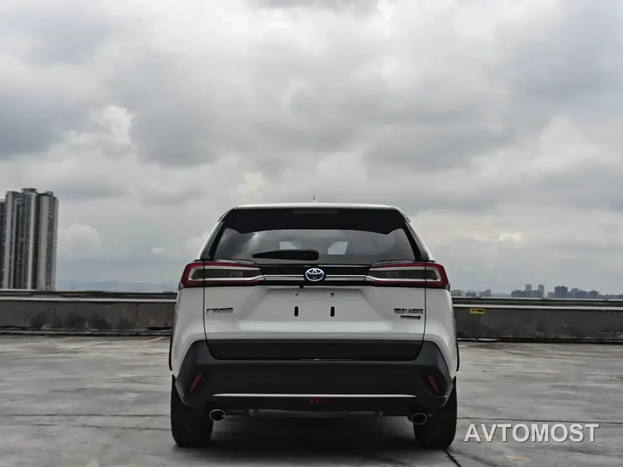 Toyota Wildlander 2020 Dual Engine 2.5L E-CVT FWD Luxury — фото 8