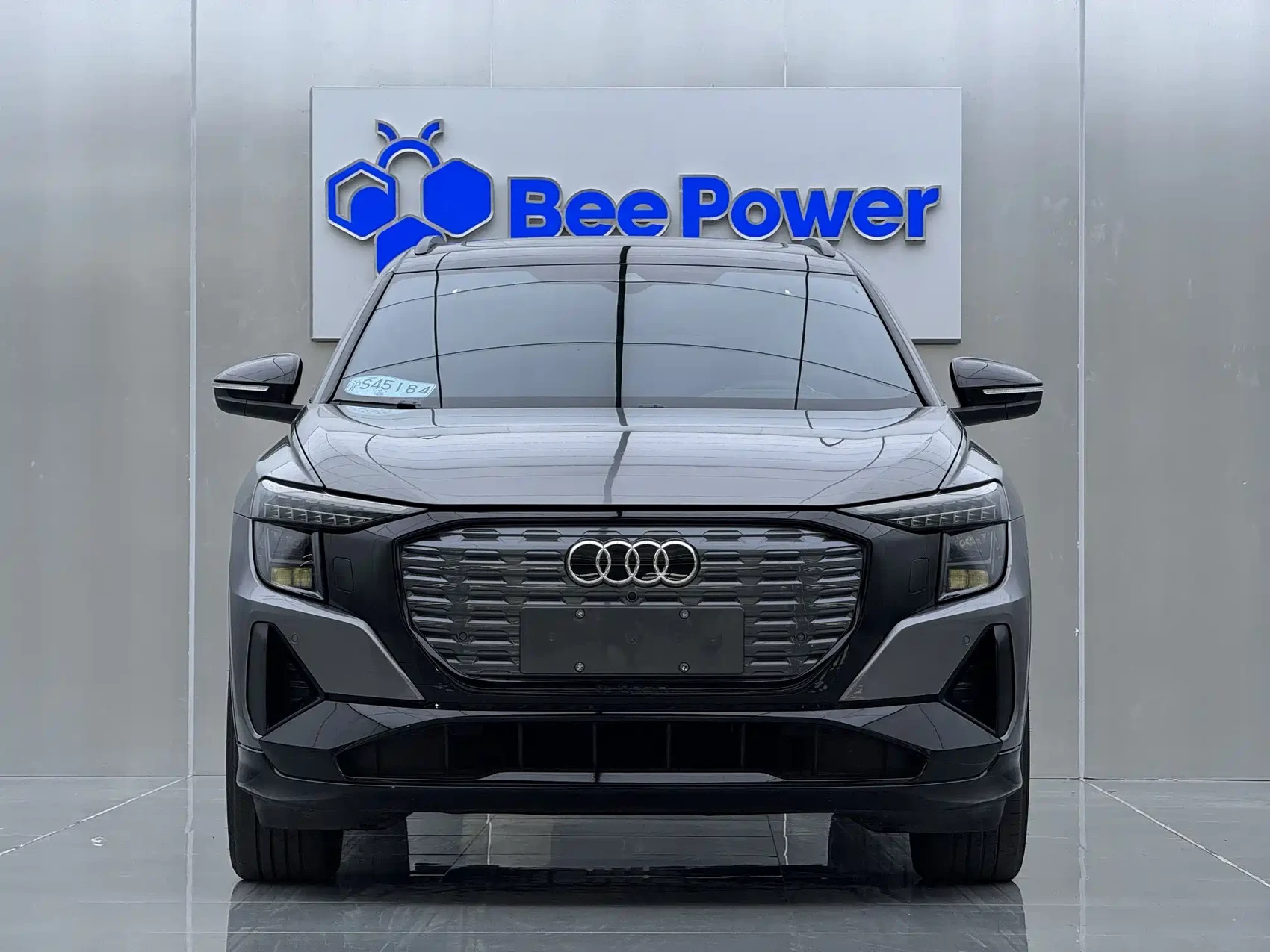 Audi Q5 e-tron 2022 40 e-tron Starlight Edition Mecha Suit Sun Chaser Version — фото 2