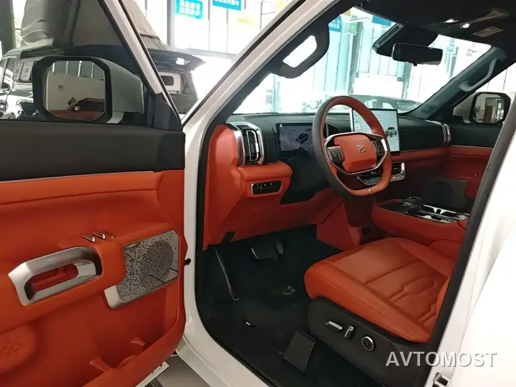 Dongfeng Zhengzhou Nissan Z9 GE PHEV 2025 135KM AWD Luxury Edition — фото 14