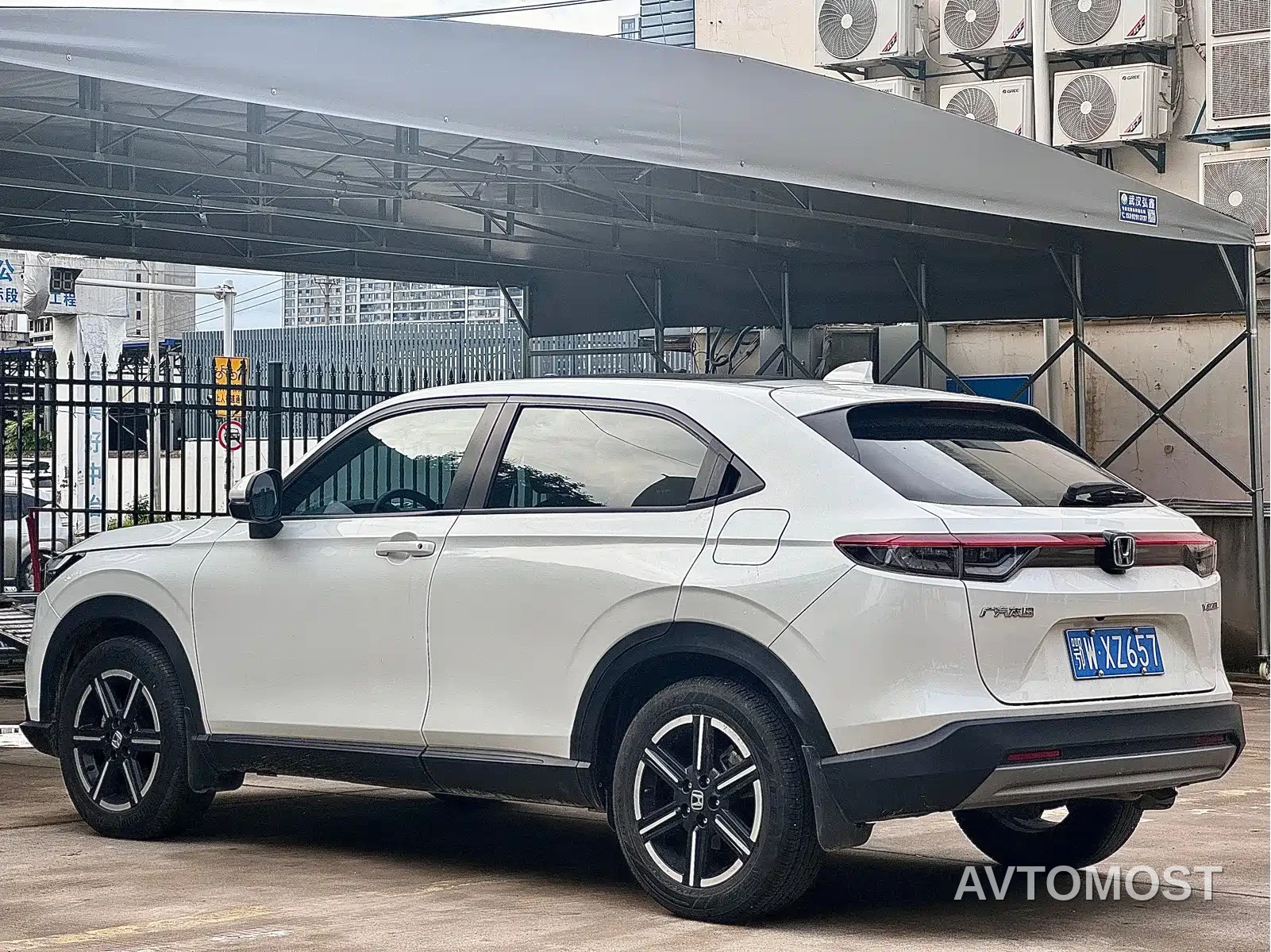 Honda Vezel 2023 1.5L CVT Pioneer Edition — фото 7