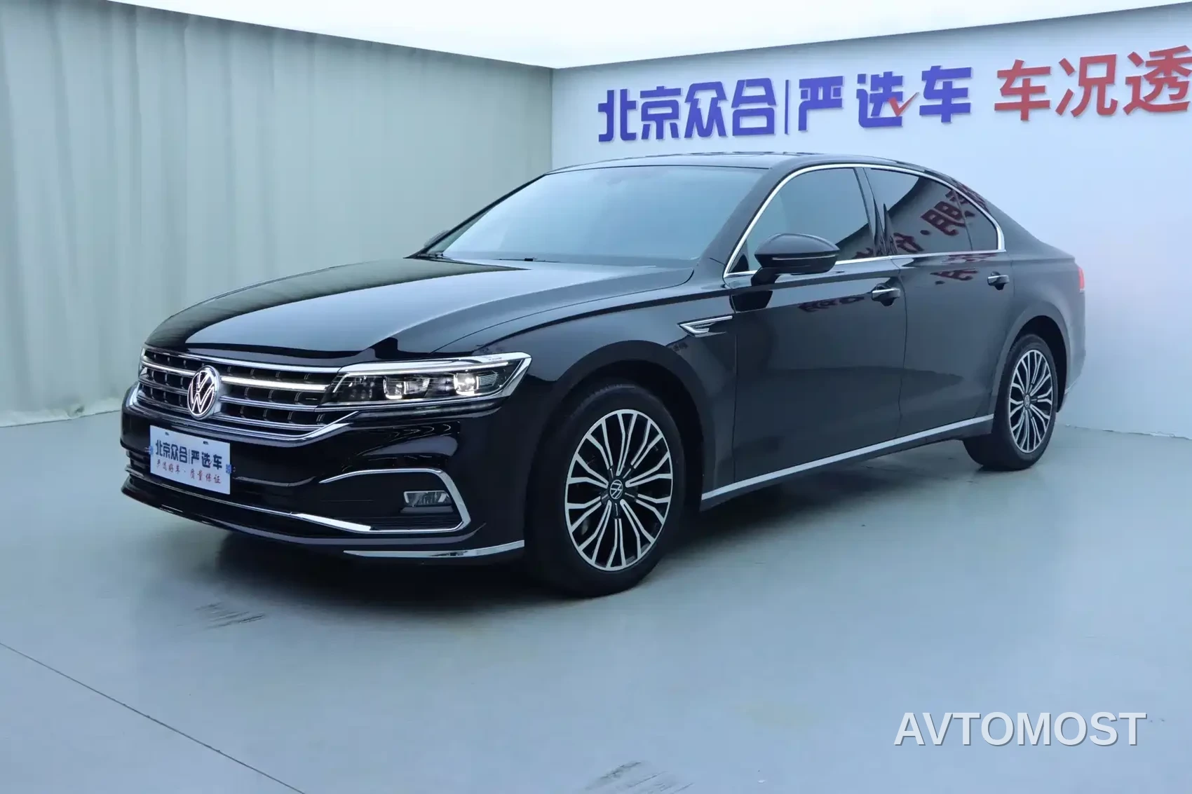 Volkswagen Phideon 2021 380TSI Luxury Edition — фото 1