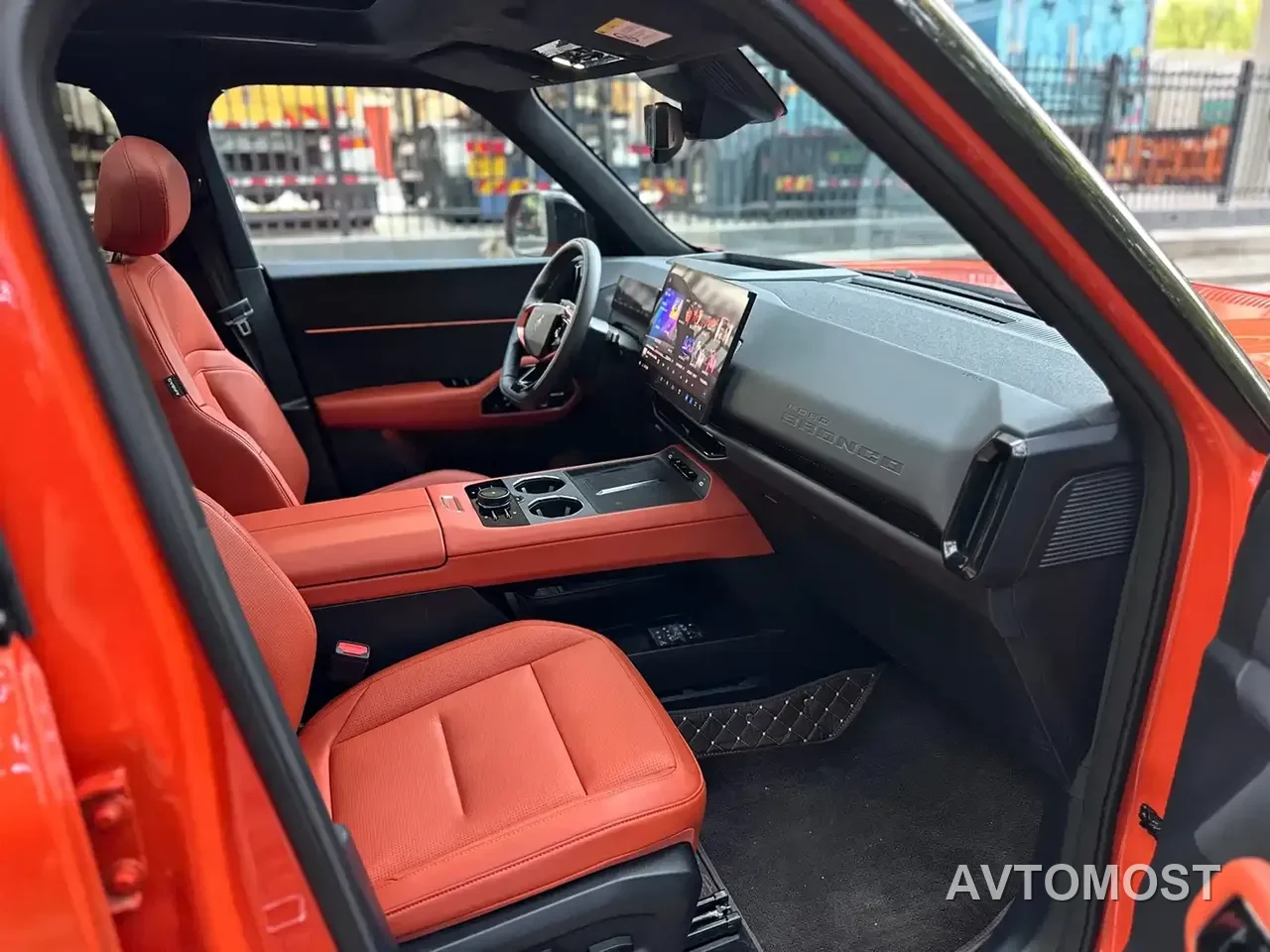 Ford Mustang NEV 2025 Plug-in Range Extender Hybrid — фото 16