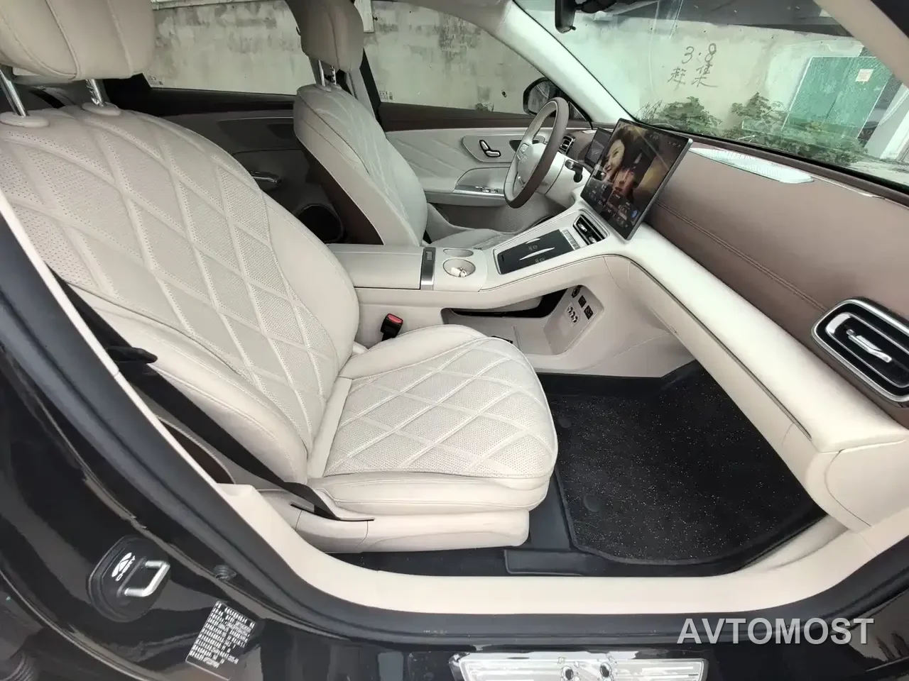 Chery Fengyun A9L 2025 260 Ultra Long Range Luxury Edition — фото 8