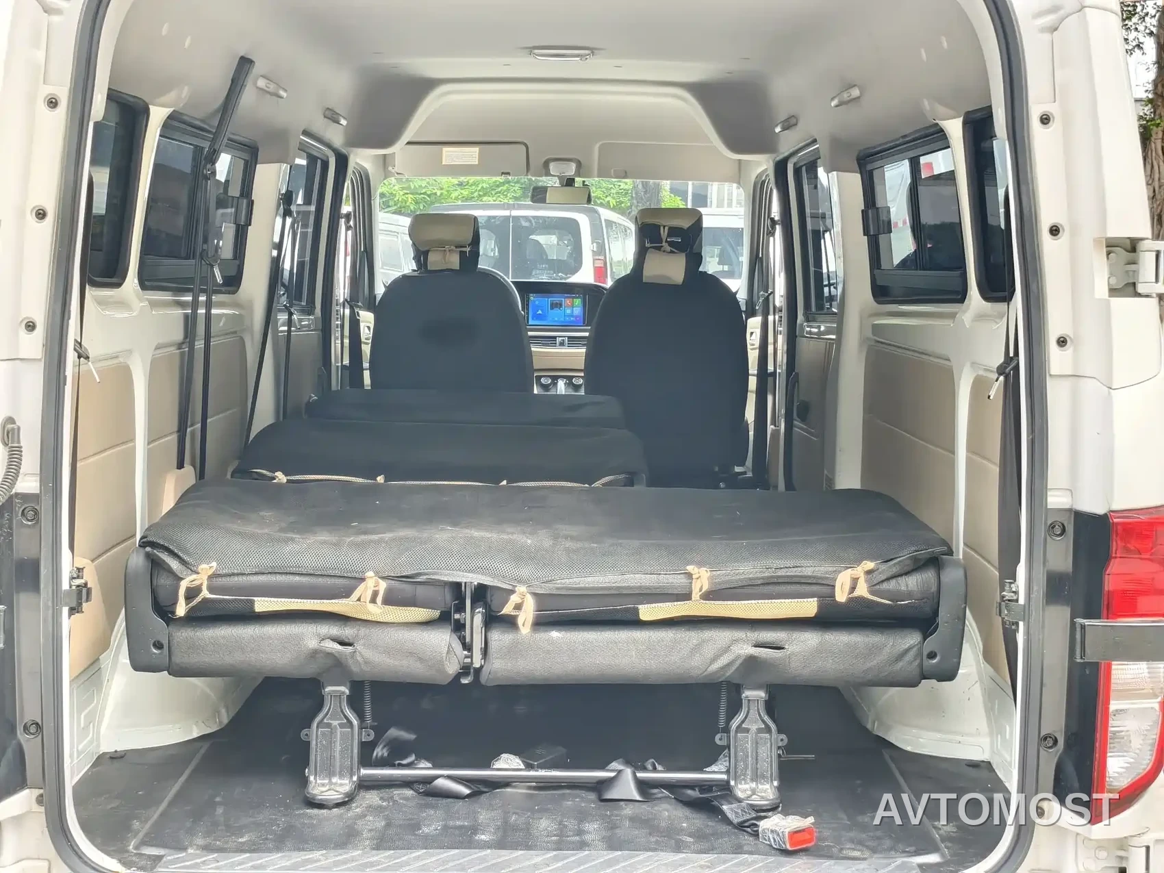 Changan Kuayue Star V7 EV 2025 Model 316km Flagship 9-Seater Dual Sliding Doors 50.38kWh — фото 2