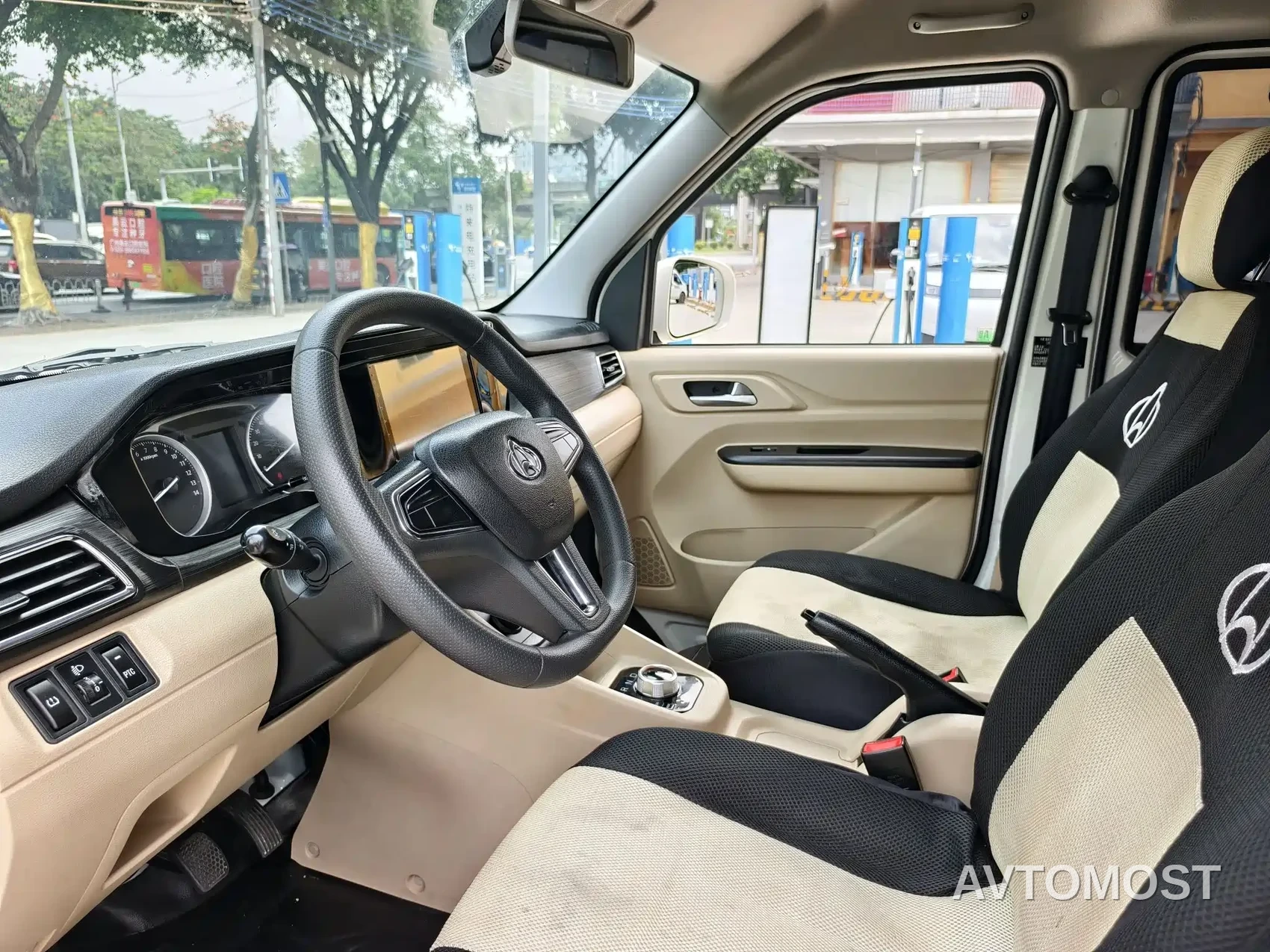 Changan Kuayue Star V7 EV 2025 Model 316km Flagship 9-Seater Dual Sliding Doors 50.38kWh — фото 3