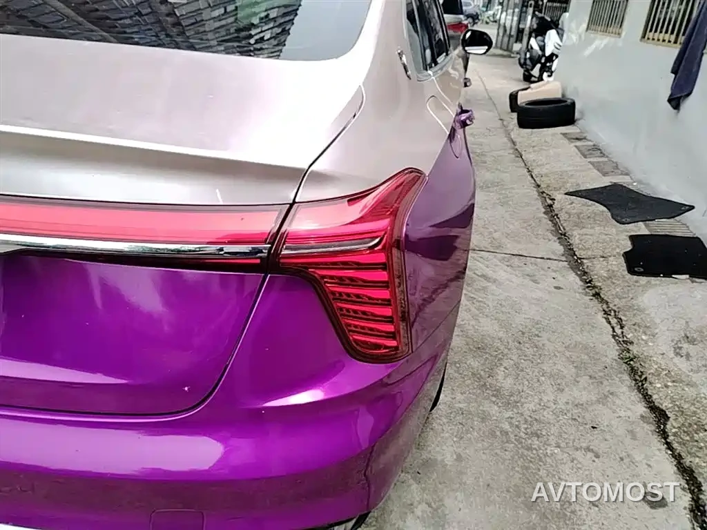 Hongqi H5 2023 2.0T Auto Smart Connect Flag Comfort — фото 7