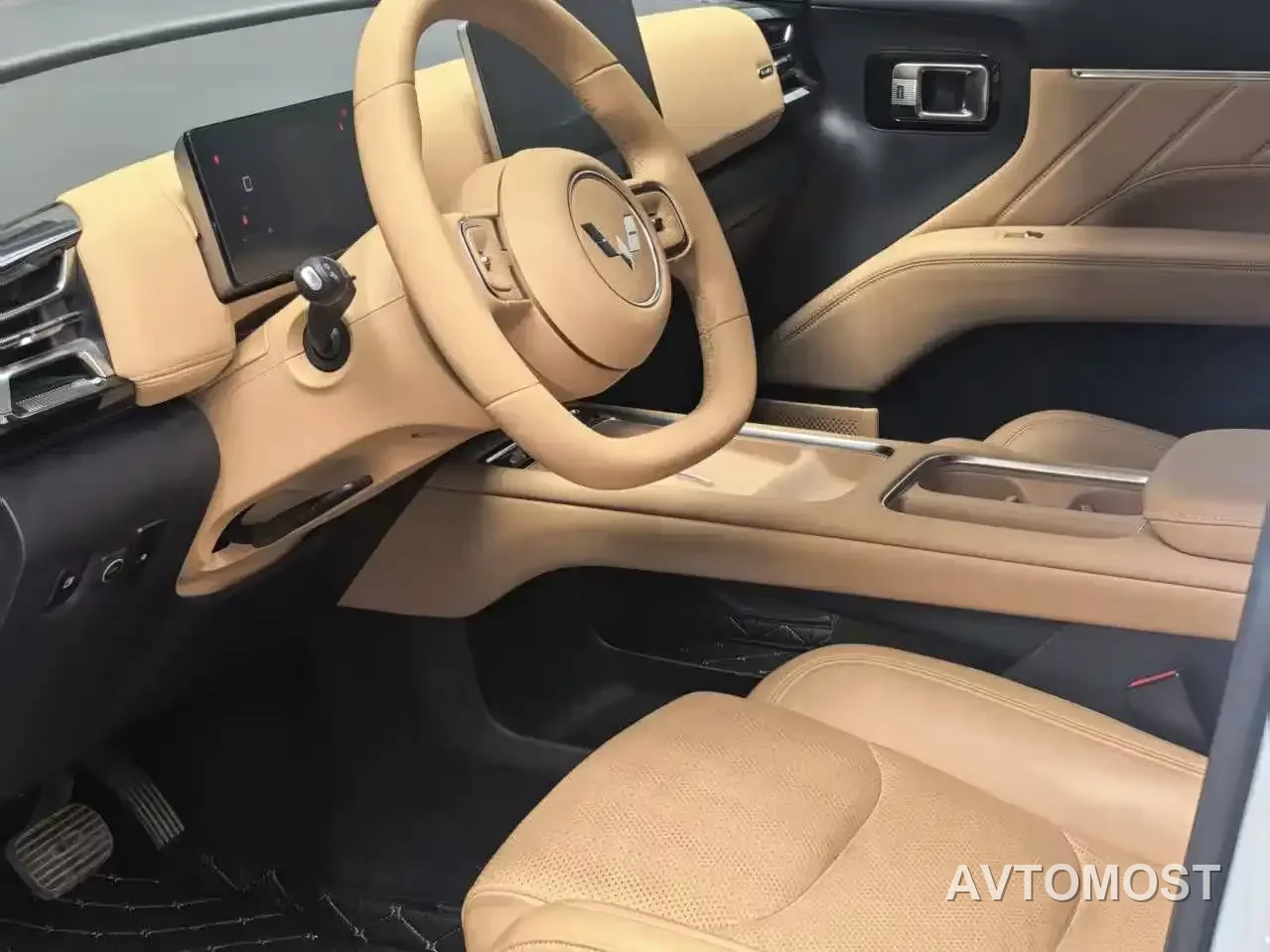 Wuling Motors Xingguang 730 New Energy 2025 Model Plug-in Hybrid Base Version — фото 11