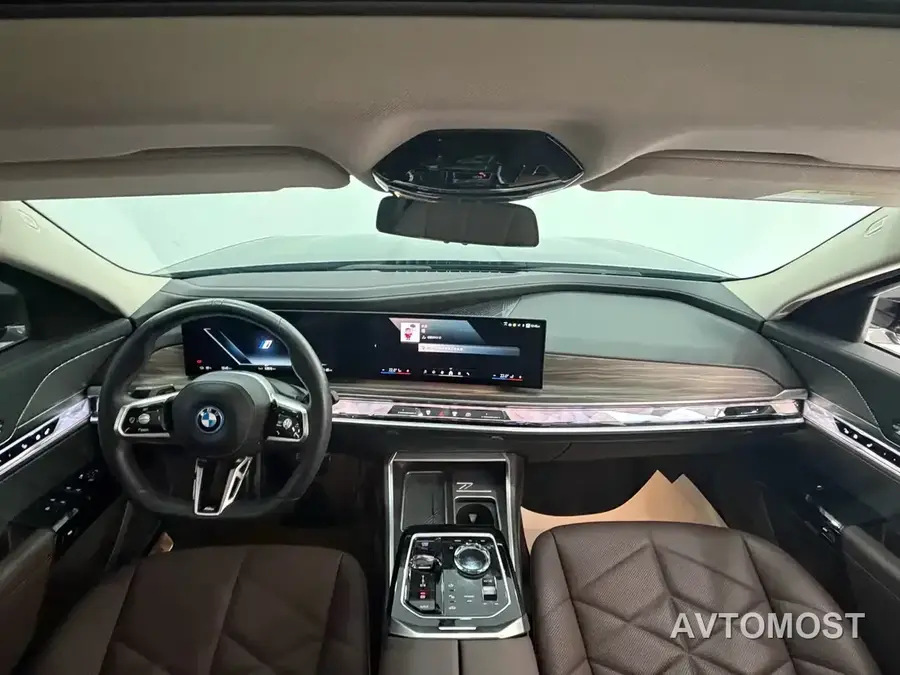 BMW i7 2023 eDrive50L Leading M Sport Package
