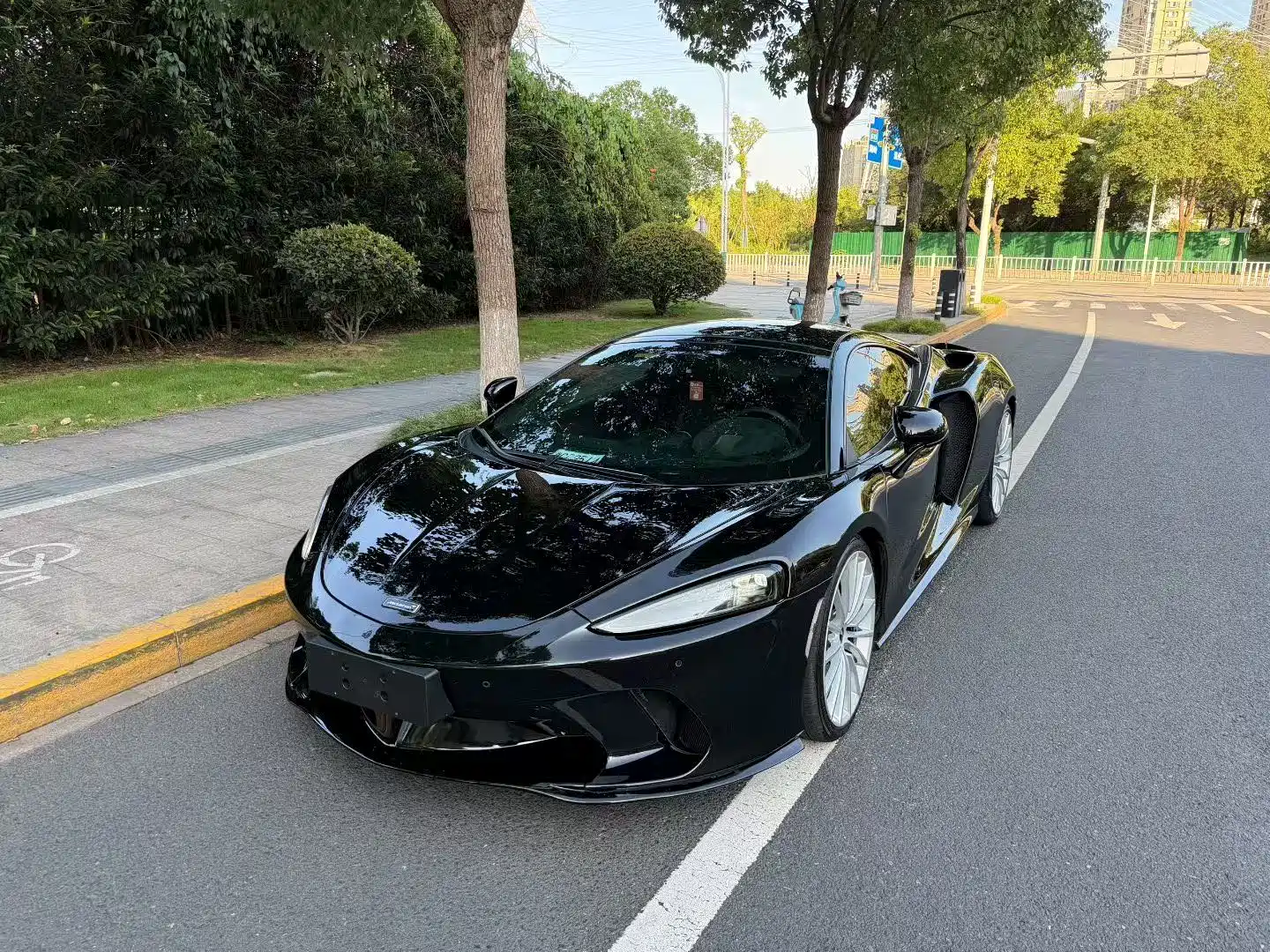 McLaren GT 2023 4.0T Standard Model — фото 3