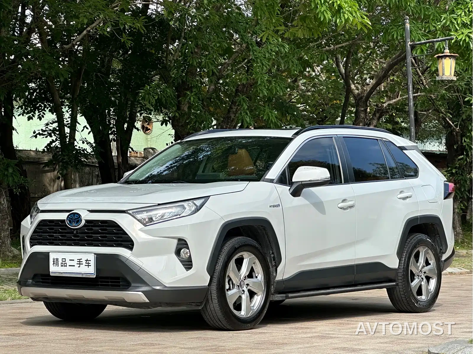 Toyota RAV4 Rongfang 2021 Hybrid 2.5L E-CVT Front-wheel Drive Elite Edition — фото 1