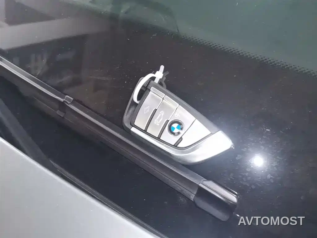 BMW 5 Series (Import) 2022 Facelift 530i M Sport Package — фото 15