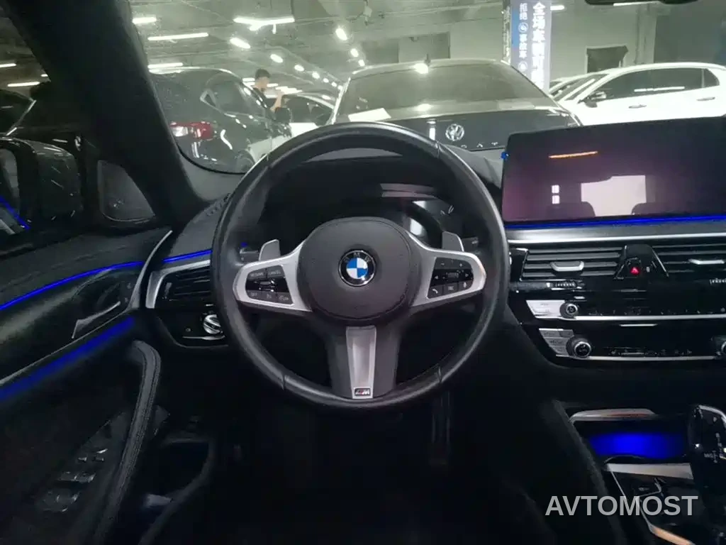 BMW 5 Series (Import) 2022 Facelift 530i M Sport Package — фото 17
