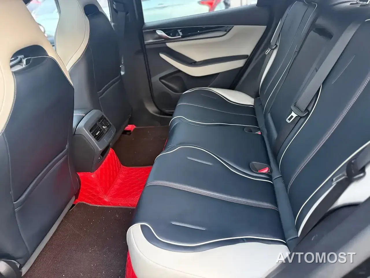 BYD Qin PLUS 2021 DM-i 55KM Premium — фото 12