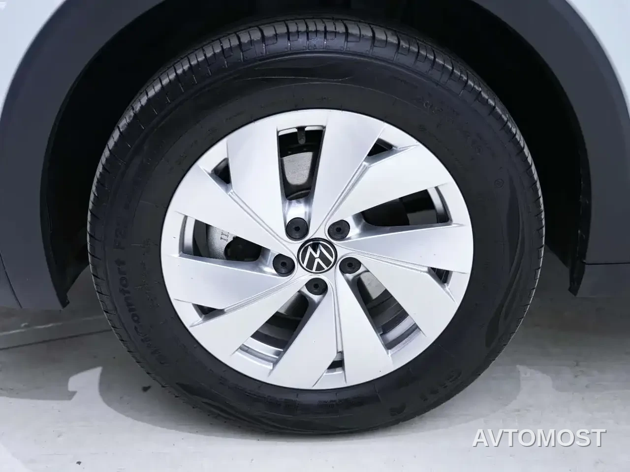 Volkswagen Tharu 2025 Model Rising Star 1.5L Advance Edition — фото 10