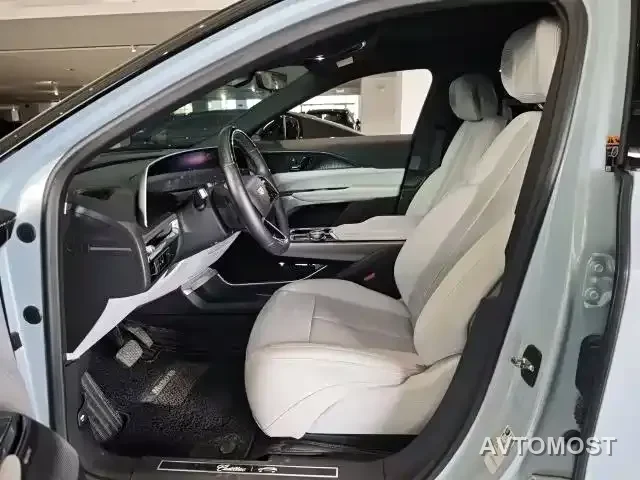 Cadillac IQ Rui Ge 2022 RWD Long Range Luxury Edition — фото 4