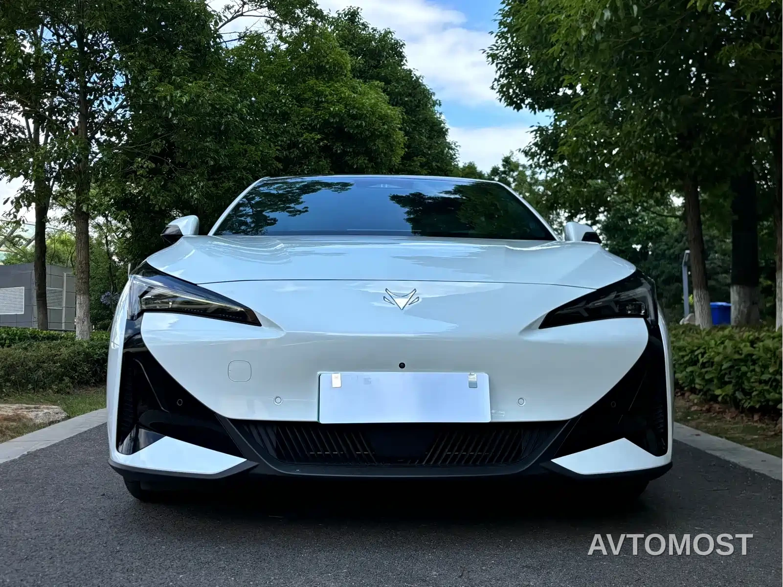 Arcfox Alpha S5 2025 Model 560PRO 185kW — фото 2