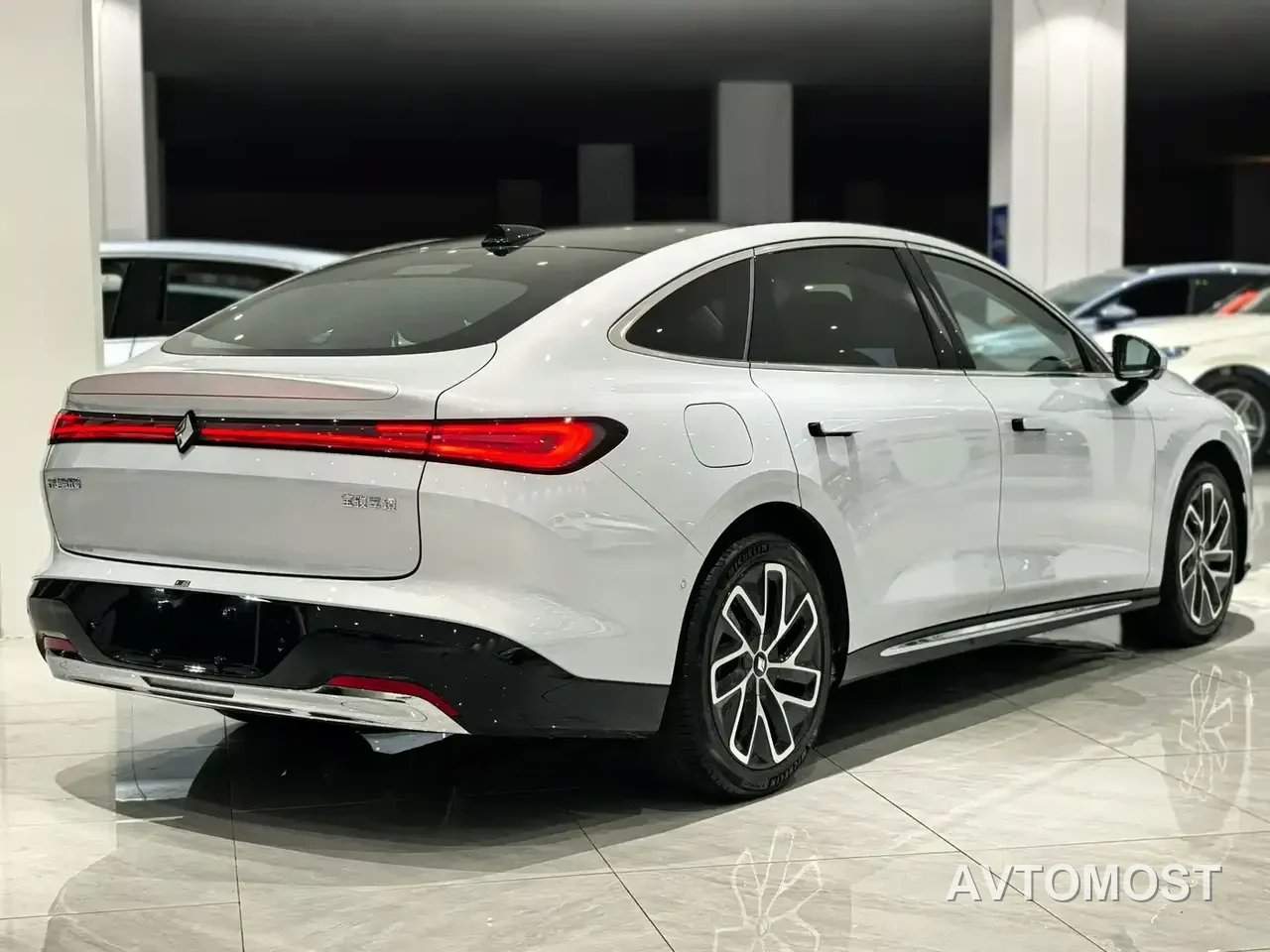 Baojun Enjoyment 2025 PHEV 140km Luxury Edition — фото 3