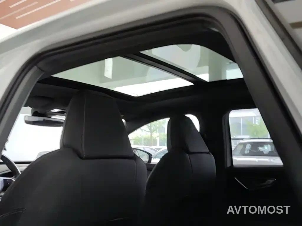 Audi Q4 e-tron 2023 40 e-tron Innovation Edition — фото 12