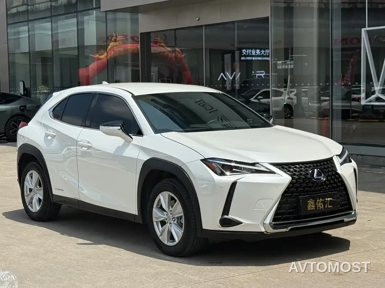 Lexus UX 2020 260h Explore Cool Edition China V — фото 1
