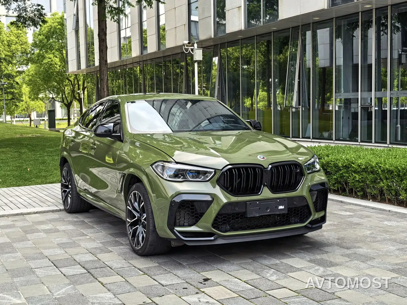 BMW X6 M 2022 X6 M — фото 3
