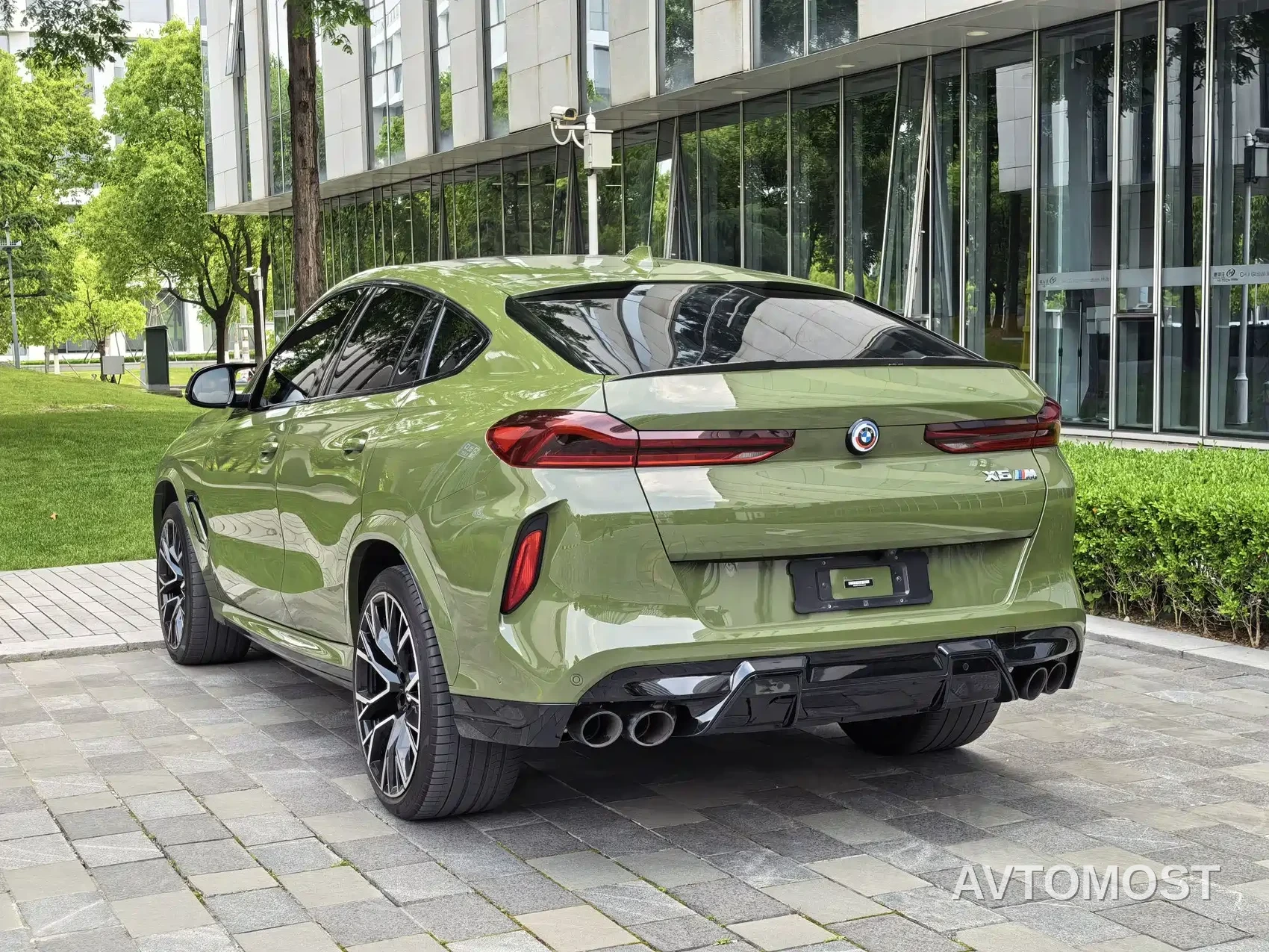 BMW X6 M 2022 X6 M — фото 50