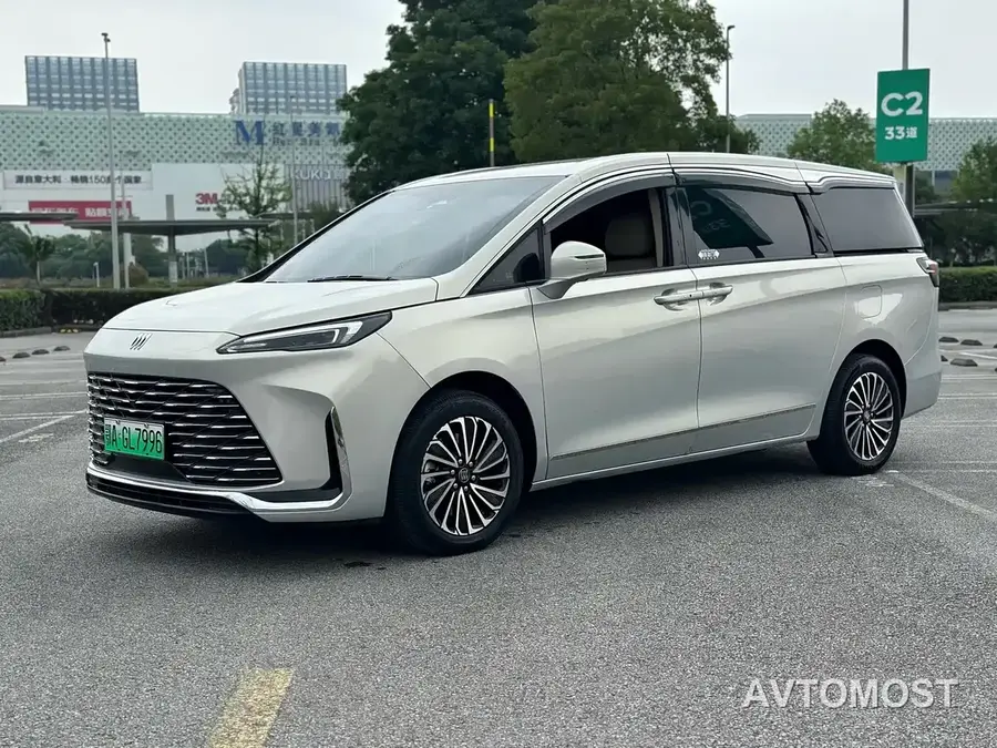 Buick GL8 New Energy 2025 Landlux Smart Edition 7-seater