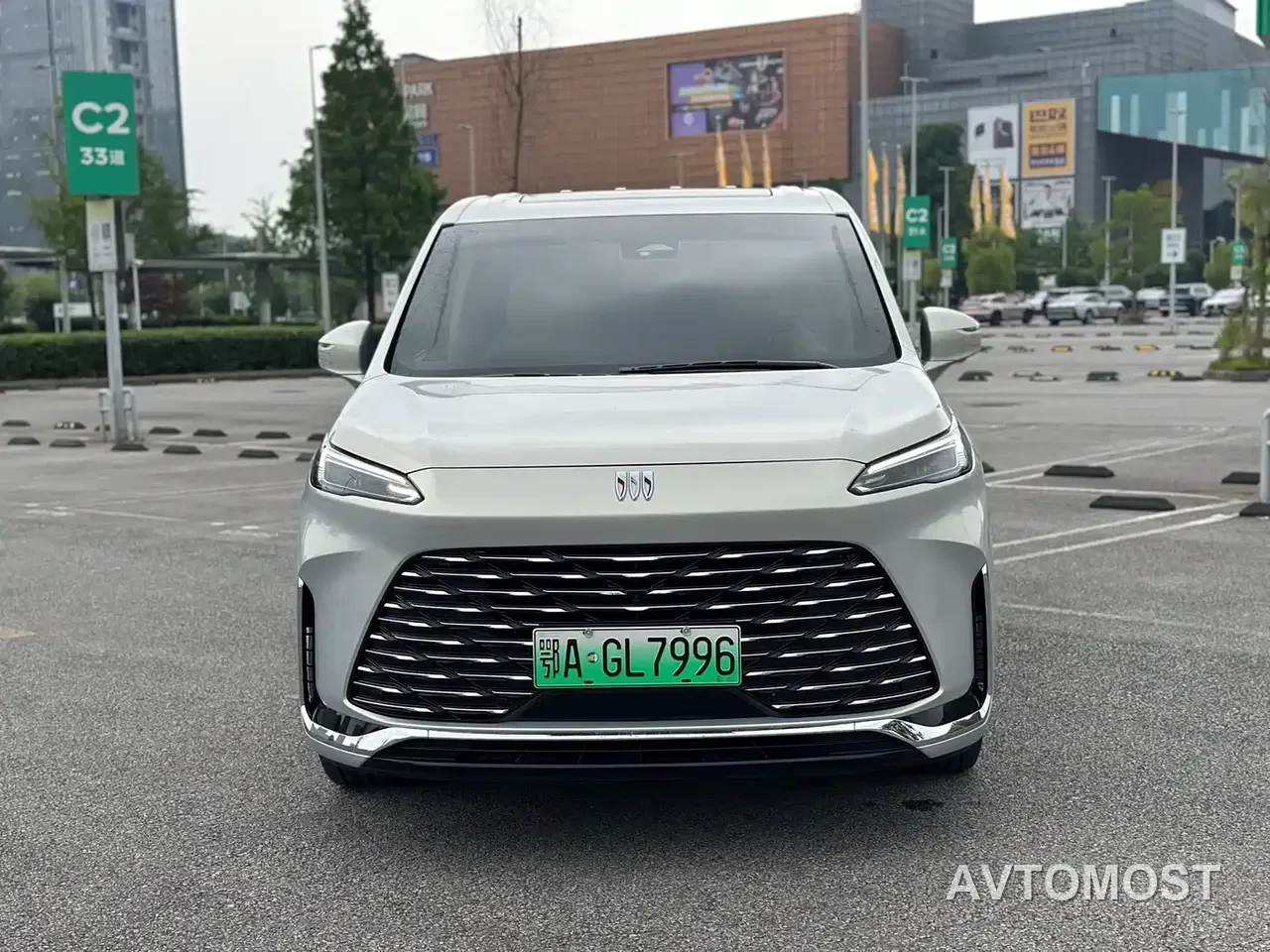 Buick GL8 New Energy 2025 Landlux Smart Edition 7-seater — фото 2