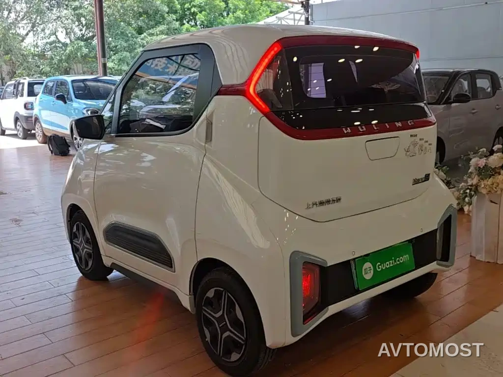 Wuling NanoEV 2021 Model Fun Edition - High Power Version — фото 5