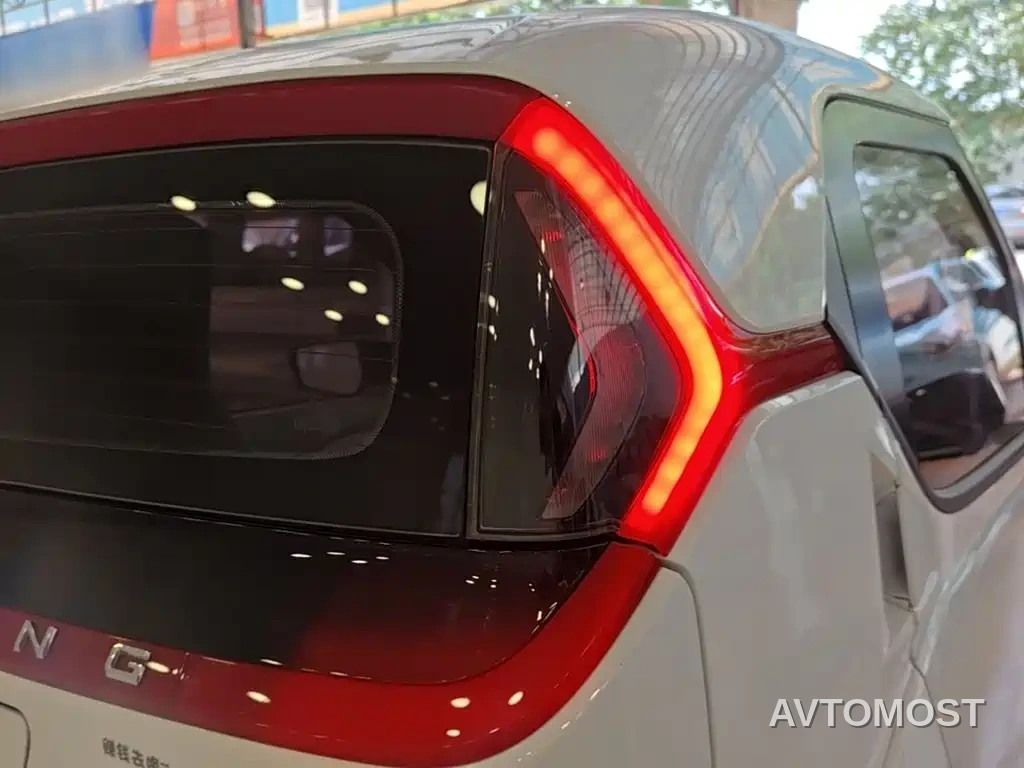 Wuling NanoEV 2021 Model Fun Edition - High Power Version — фото 8