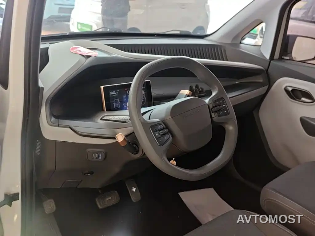 Wuling NanoEV 2021 Model Fun Edition - High Power Version — фото 10