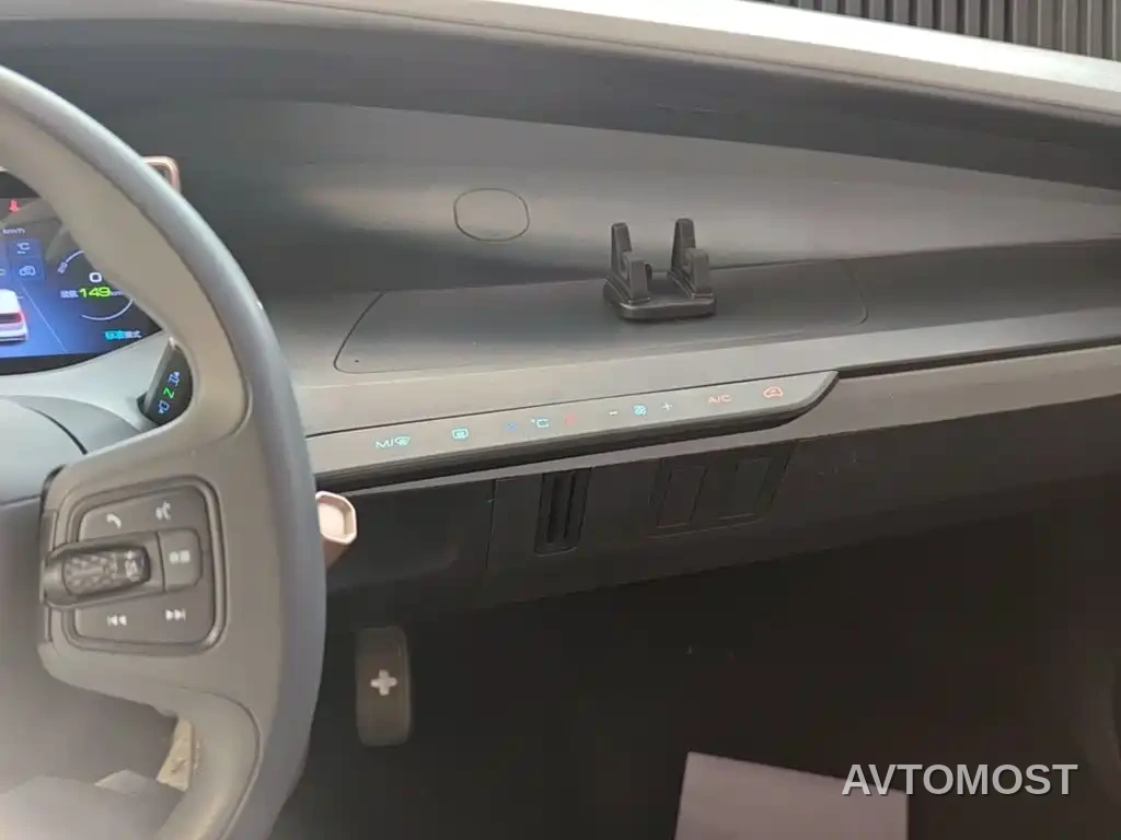 Wuling NanoEV 2021 Model Fun Edition - High Power Version — фото 13